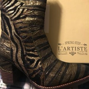 Spring step boot, NIB, zebra, NWT spring step, L’artiste,  size 40, 9 women’s